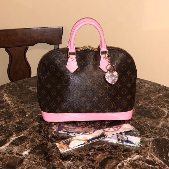 Louis Vuitton Handbags - Authentic Louis Vuitton Alma PM Petal Pink